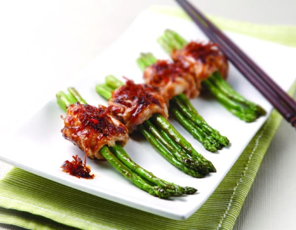 anz600Panfried Asparagus and Chicken Rollpsd