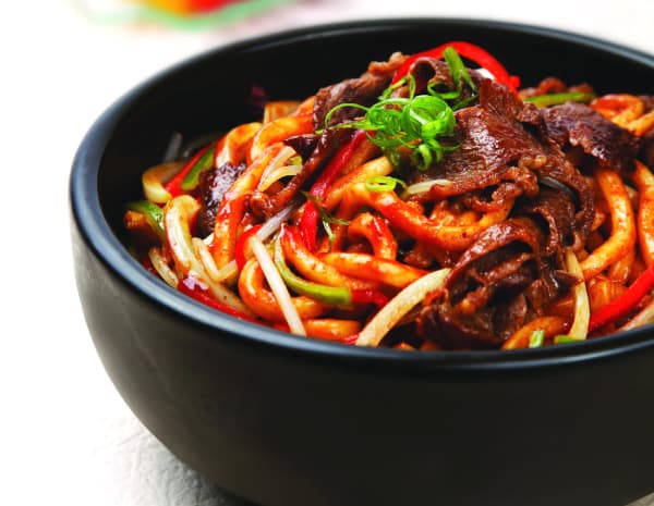 anz600Stirfried Shanghai Noodles with beef and Capsicumspsd