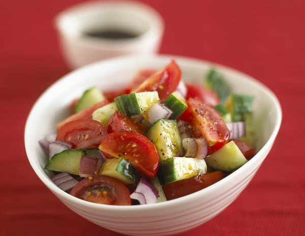 eu600Cucumber  Tomato Salad with Spicy Plum Sauce vjpg
