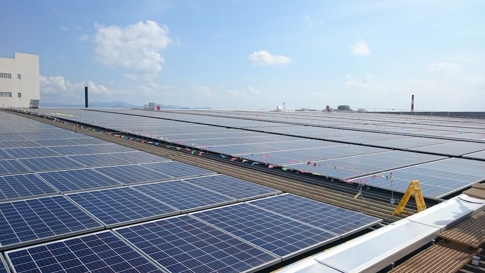 Photovoltaic power generation project in Lee Kum Kee Xinhui Production Base.