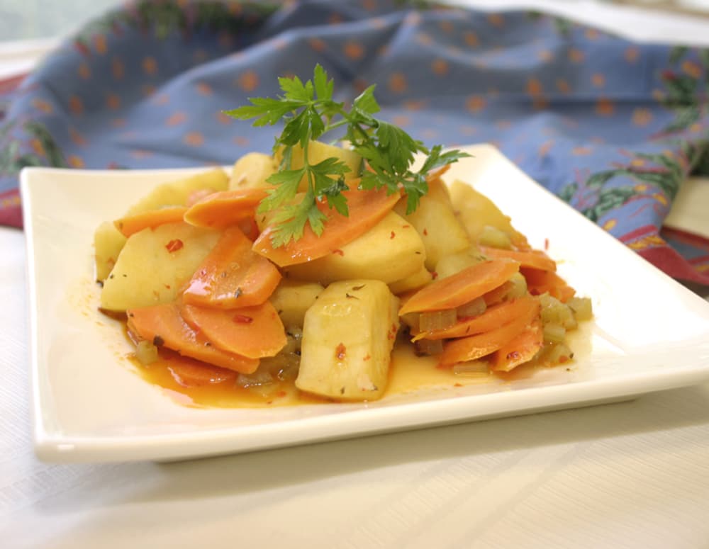 Recipe Stewed Apples and Carrots Medley