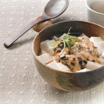 HK_recipe_350_Minced Chicken and Mushrooms on Tofu