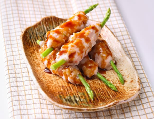 HK_recipe_600_Asparagus rolls oyster sauce