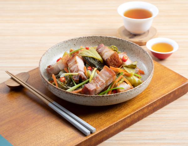 Stir Fry Roasted Pork Belly with Pickled Mustard Green