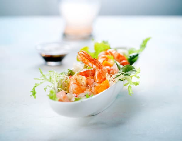 HK_recipe_600_Prawns Pomelo and Mango Salad with Soy Sauce Dressing