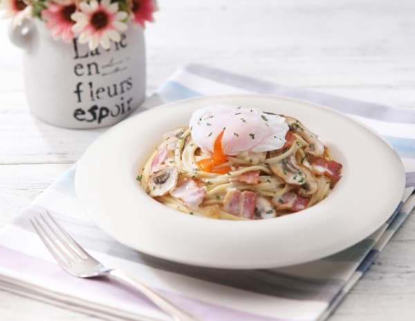 HK_recipe_600_Spaghetti Carbonara with Poached Egg