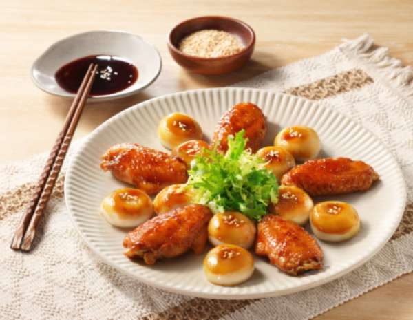 Teriyaki Chicken Wings with Teriyaki Rice Balls