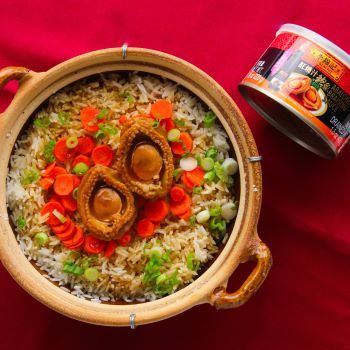 Clay Pot Rice with Deluxe Abalone in Brown Braising Sauce