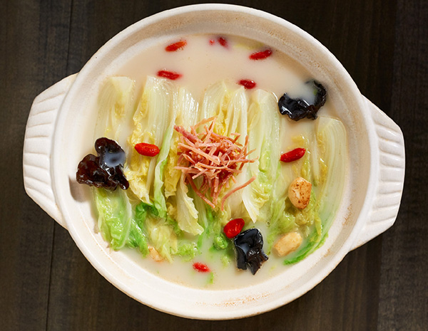 Recipe Baby Chinese Cabbage with Garlic in Broth