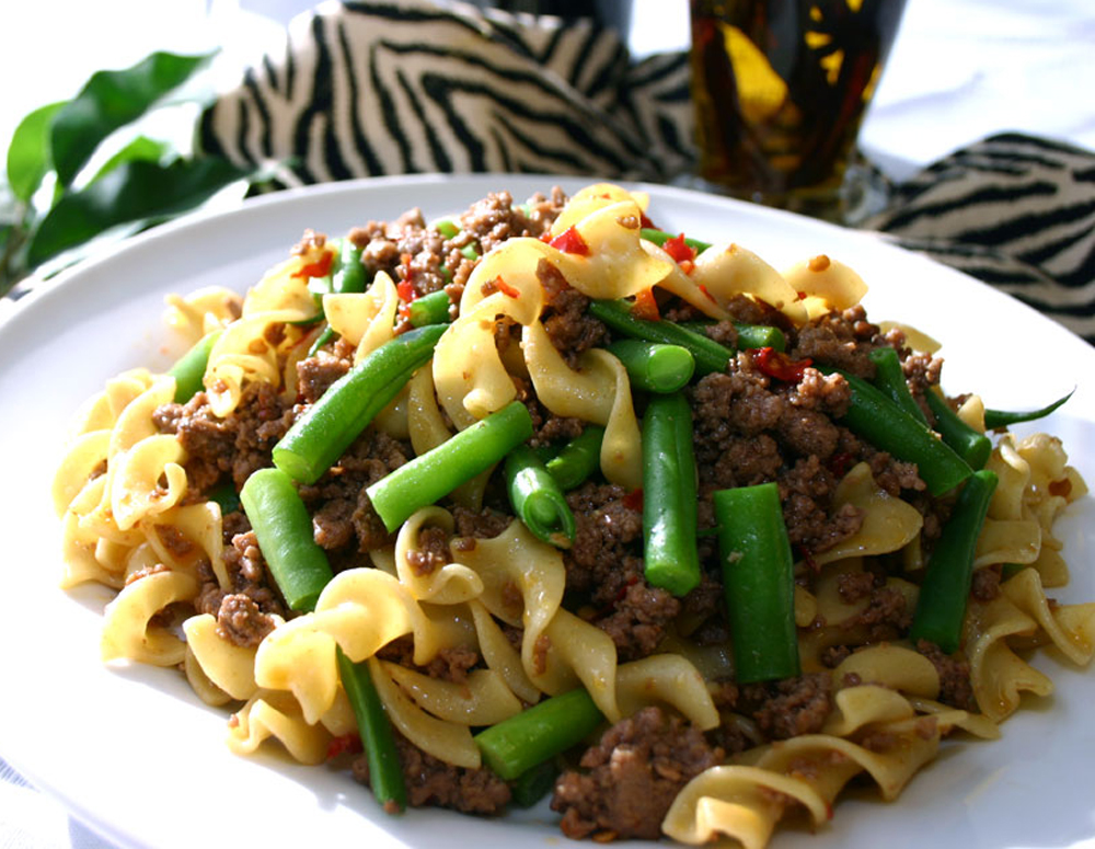 Recipe Beef Egg Noodles with Green Beans