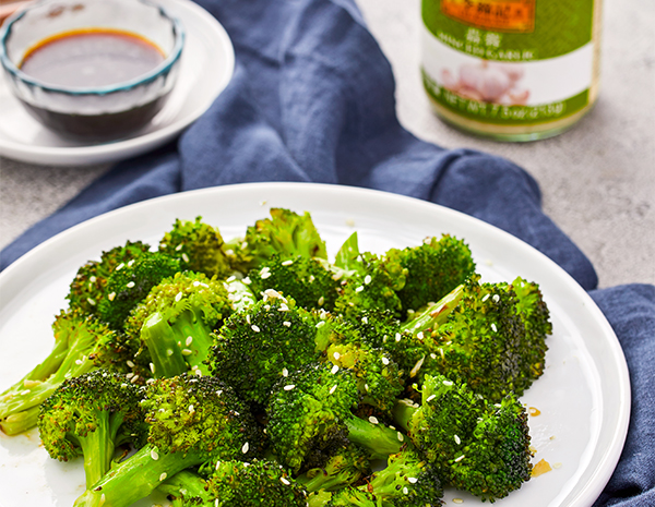 Recipe Garlic Roasted Broccoli with Soy Sauce