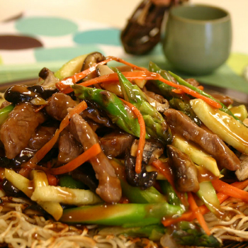 Recipe Pan-Fried Noodles with Hoisin Sauce