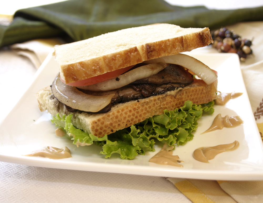 Recipe Portobello Hoisin Mayonnaise Sandwich