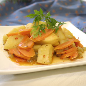 Recipe Stewed Apples and Carrots Medley