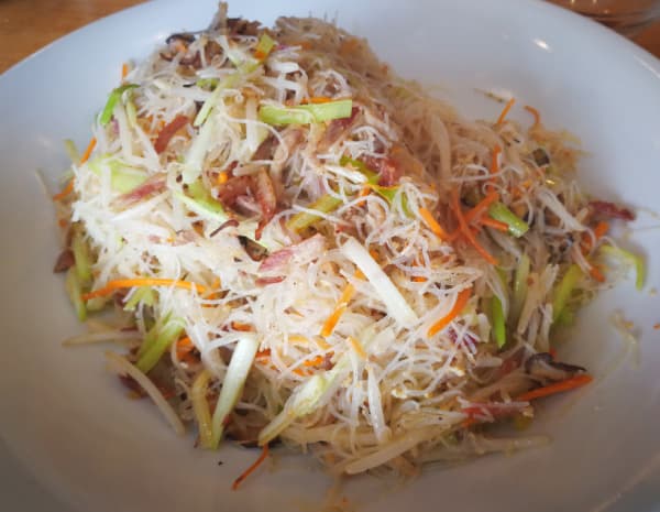 HK_recipe_600_Char Siu Stir Fry with Rice Noodles