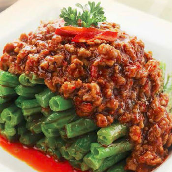 Recipe Sauteed String Beans with Spicy Ground Pork
